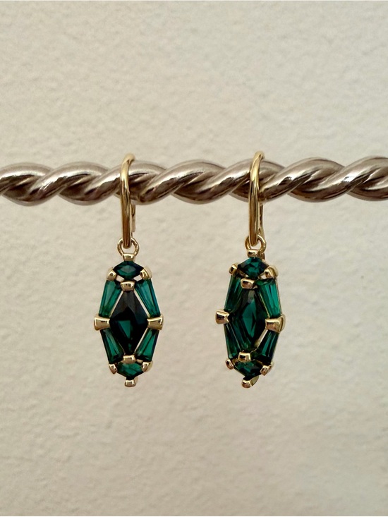 Kendra Scott Jewelry - Kendra Scott Emerald Green and Gold Drop Earrings - Women Jewelry